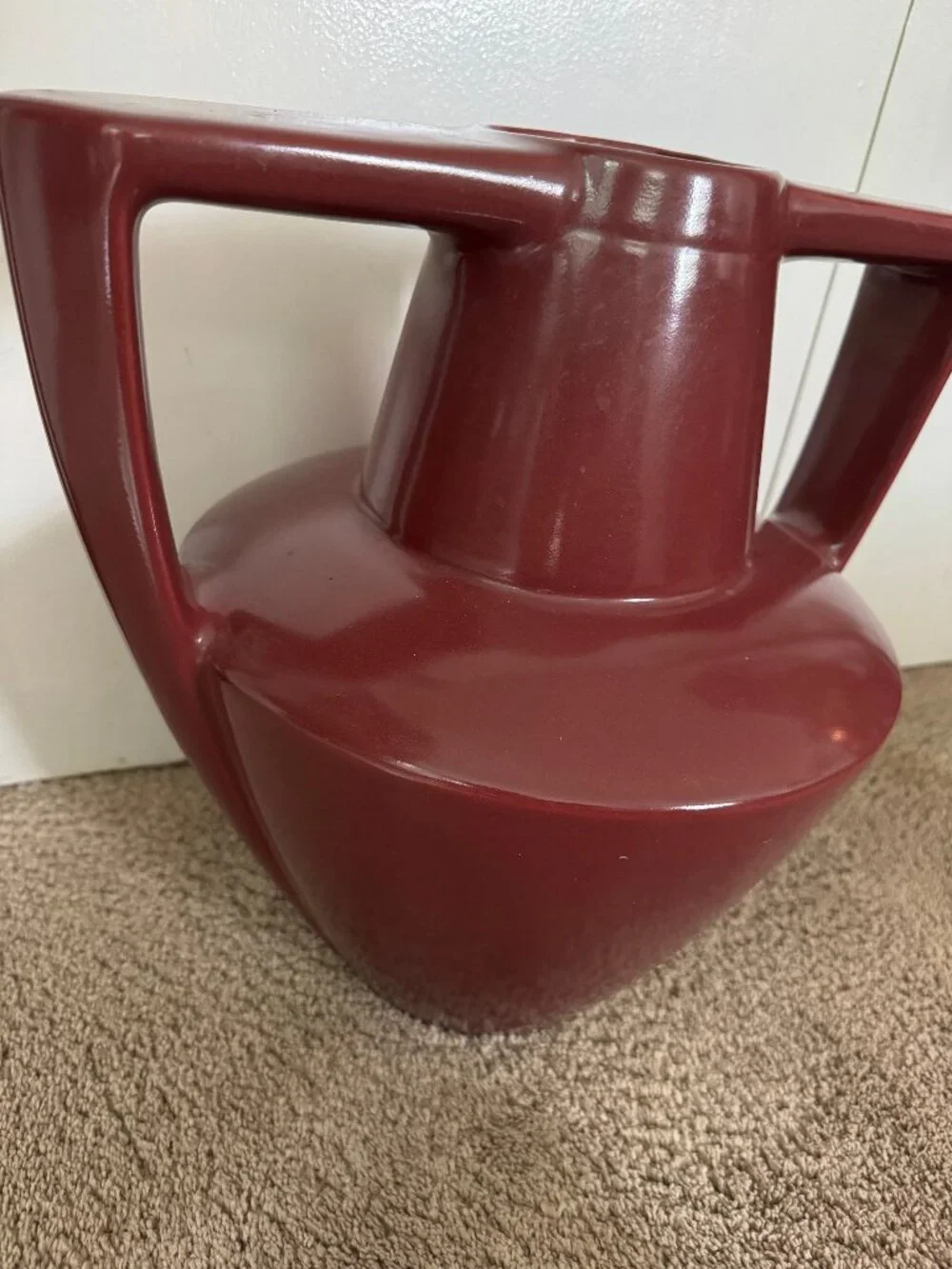 Haeger Pottery Frank Lloyd Wright Collection Red Vase